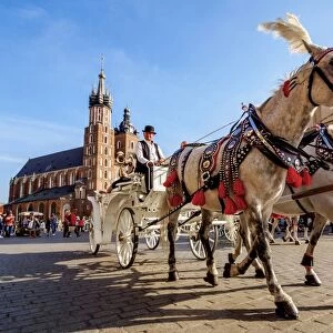 Poland, Lesser Poland Voivodeship, Cracow, Main Market Square, Horse Carriage with St
