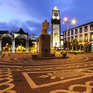 The Portas da Cidade (Gates to the City), are the historical entrance to the village