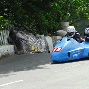 Dave Wallis & Steven Wareham (LCR Honda) 2012 Sidecar TT