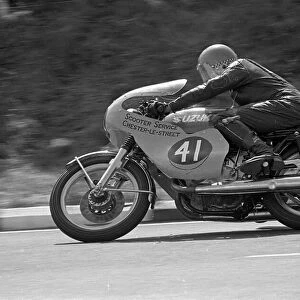 Bill Robertson Suzuki 1975 Production TT