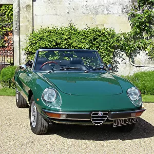 Alfa Romeo Spider 1975 Green