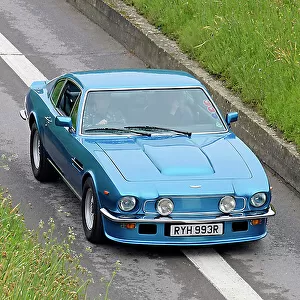 Aston Martin V8 Vantage Coupe 1977 Blue metallic, light