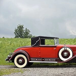 Cadillac V16 Convertible Coupe, 1930, Red, 2-tone