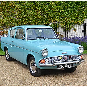 Ford Anglia Deluxe 1966 Blue light