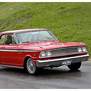 Ford Fairlane 500 1963 Red