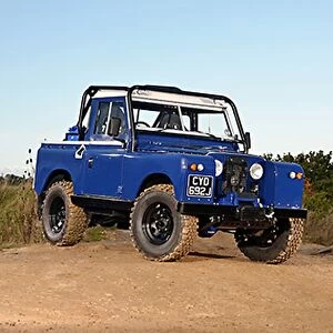 Land Rover hybrid, Morgan engine, 1971, Blue, & white