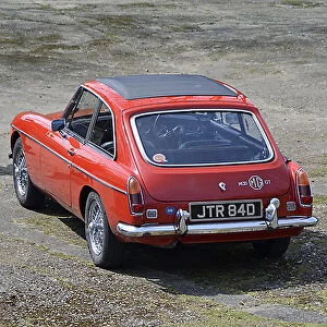 MG MGB GT, 1966, Red