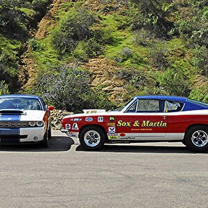 Plymouth Sox & Martin Classic Cuda Racecar (recreation)