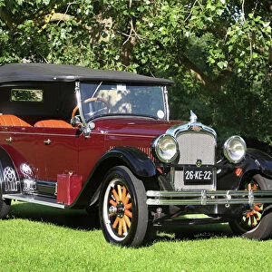 Pontiac 4-door convertible (Vintage), 1926, Red, dark