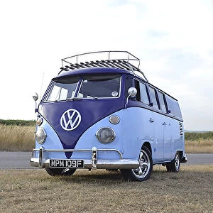 Volkswagen VW Camper Classic Camper van, 1967, Blue, 2-tone