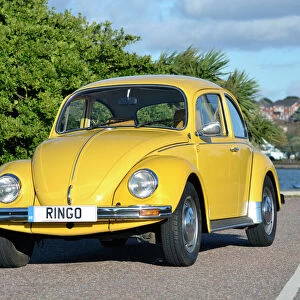 VW Volkswagen Classic Beetle (Special Edition) 1984 Yellow