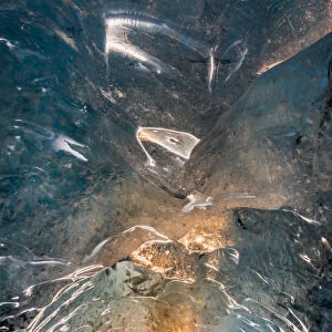 Ice cave in the glacier Breidamerkurjoekull in Vatnajoekull National Park