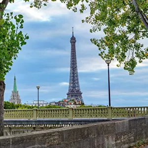 Paris. Eiffel Tower in territorial and street view