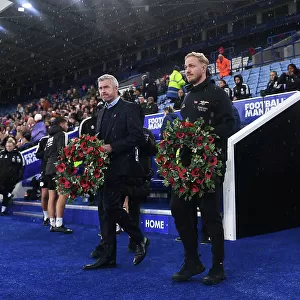 Arsenal and Leicester Managers Pay Tribute with Armistice Day Poppy Wreaths Ahead of Women's Super League Clash