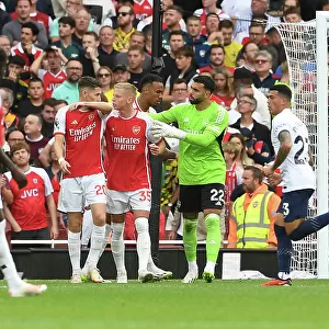 Arsenal vs. Tottenham: Jorginho and Zinchenko Clash in the 2023-24 Premier League
