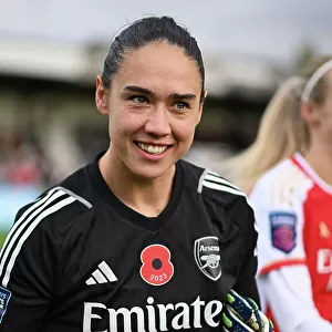 Arsenal Women's Goalkeeper Manuela Zinsberger's Heroics Secure Dramatic Victory Over Manchester City in Barclays WSL Clash