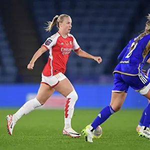 Arsenal's Beth Mead Thrills with Stunning Goal in Barclays Women's Super League Showdown against Leicester City (November 2023)
