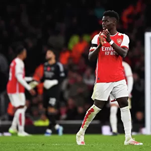 Arsenal's Bukayo Saka Acknowledges Fans Amidst the Drama: Arsenal FC vs Burnley FC, Premier League 2023-24