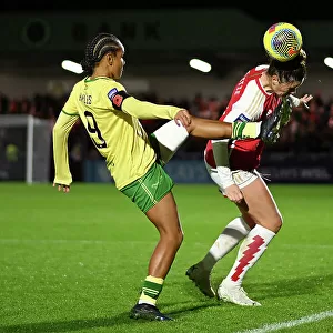 Arsenal's Jennifer Beattie Fights for Supremacy in FA WSL Cup Showdown Against Bristol City