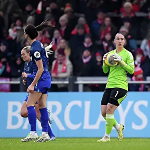 Manuela Zinsberger in Action: Arsenal Women's Super League Match vs. West Ham United, 2023-24