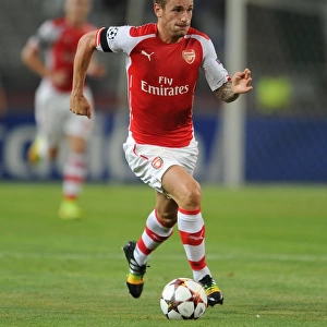 Mathieu Debuchy in Action: Arsenal Holds Besiktas in UEFA Champions League Qualifier