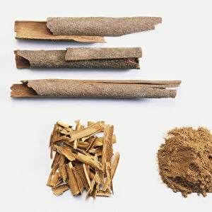 Cinnamomum zeylanicum, Cinnamon, bark, sticks and powder