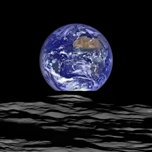 Earthrise Image August 2017