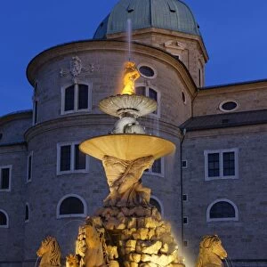 Residenzbrunnen, Residence Fountain, Cathedral, Residenzplatz square, Salzburg, Austria, Europe, PublicGround