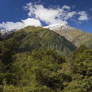 Snow-capped Mount Cuttance, 1436m, Mount Aspiring National Park, West Coast Region, New Zealand