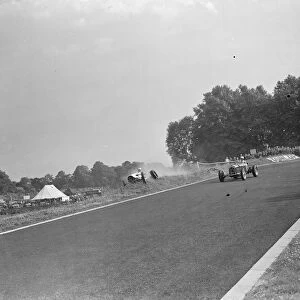 The Crystal Palace road racing. Wakefield crashes. 1 July 1939