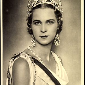 Ak S. A. R. la Principessa Maria di Piemonte, Krone, Schmuck (b / w photo)