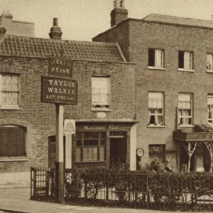The Flask, an old ale house of Highgate village (b / w photo)