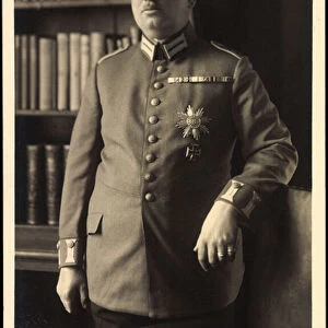Photo Ak Ernst Heinrich of Saxony and Luxembourg, uniform (b / w photo)