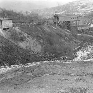 Scotts Run, West Virginia. Chaplin Hill Mine Tipple - This mine as bankrupt