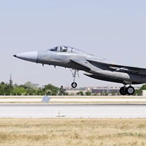 A Royal Saudi Air Force F-15C Eagle landing on the runway