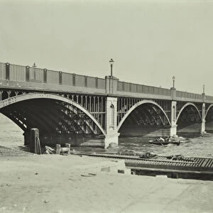 Old Vauxhall Bridge, London, 1903