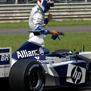 Formula One Testing: Marc Gene Williams BMW FW25 lost all power coming out of the first chicane