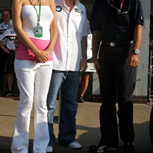 Formula One World Championship: Johanna Villeneuve with her new husband Jacques Villeneuve BMW Sauber F1, Dr Mario Theissen BMW Sauber F1 Team