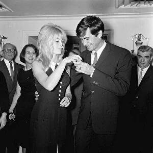 Brigette Bardot and Anthony Perkins pictured in 1963
