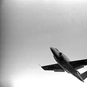 Farnborough Airshow. Vickers 508. September 1952 C4316a-027