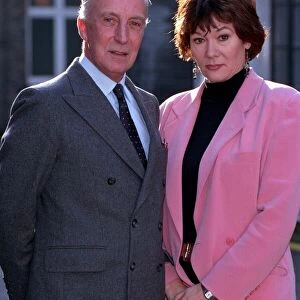 IAN RICHARDSON & DIANE FLETCHER AT PHOTOCALL FOR THE TV PROGRAMME TO PLAY THE KING