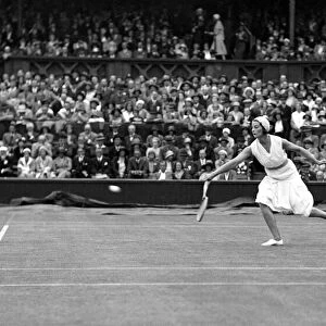 Wimbledon tennis Championships - June 1931 Mrs Lycett playing a backhand shot