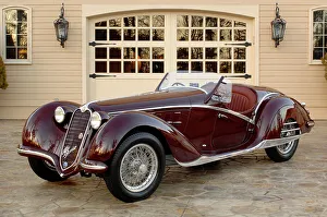 <b class=qtipBold><figcaption>The Car Photo Library</figcaption></b><br><br><em>© Copyright Car Photo Library - All Rights Reserved</em> The Car Photo Library