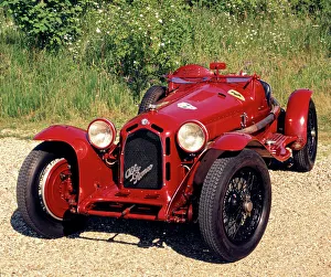 <b class=qtipBold><figcaption>Alfa Romeo 8C 2600</figcaption></b><br><br><em>© Copyright Car Photo Library - All Rights Reserved</em> Alfa Romeo 8C 2600