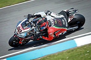 Aprilia RSV4 Factory