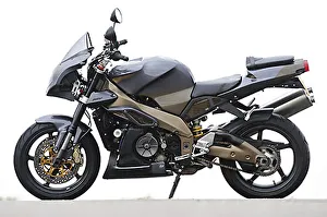 Aprilia Tuono RSV