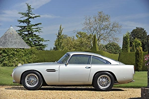Aston Martin DB4 GT
