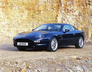 <b class=qtipBold><figcaption>Aston Martin DB7</figcaption></b><br><br><em>© Copyright Car Photo Library - All Rights Reserved</em> Aston Martin DB7