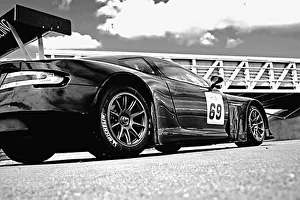Aston Martin DBRS9
