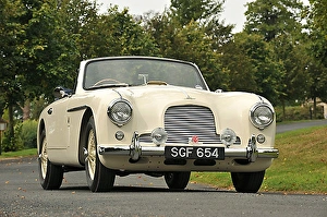 Aston Martin Drophead Coupe (Tickford coachwork), 1955, White